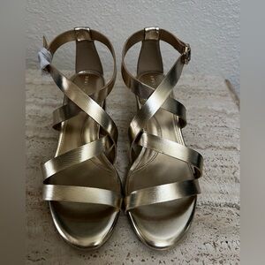 SB11 ANNE KLIEN Elegant Gold Strappy Sandals Size 6M